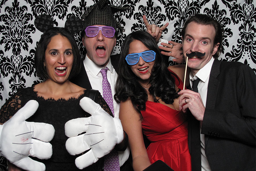 new-york-wedding-photo-booth-at-the-foundry-long-island-city (9)