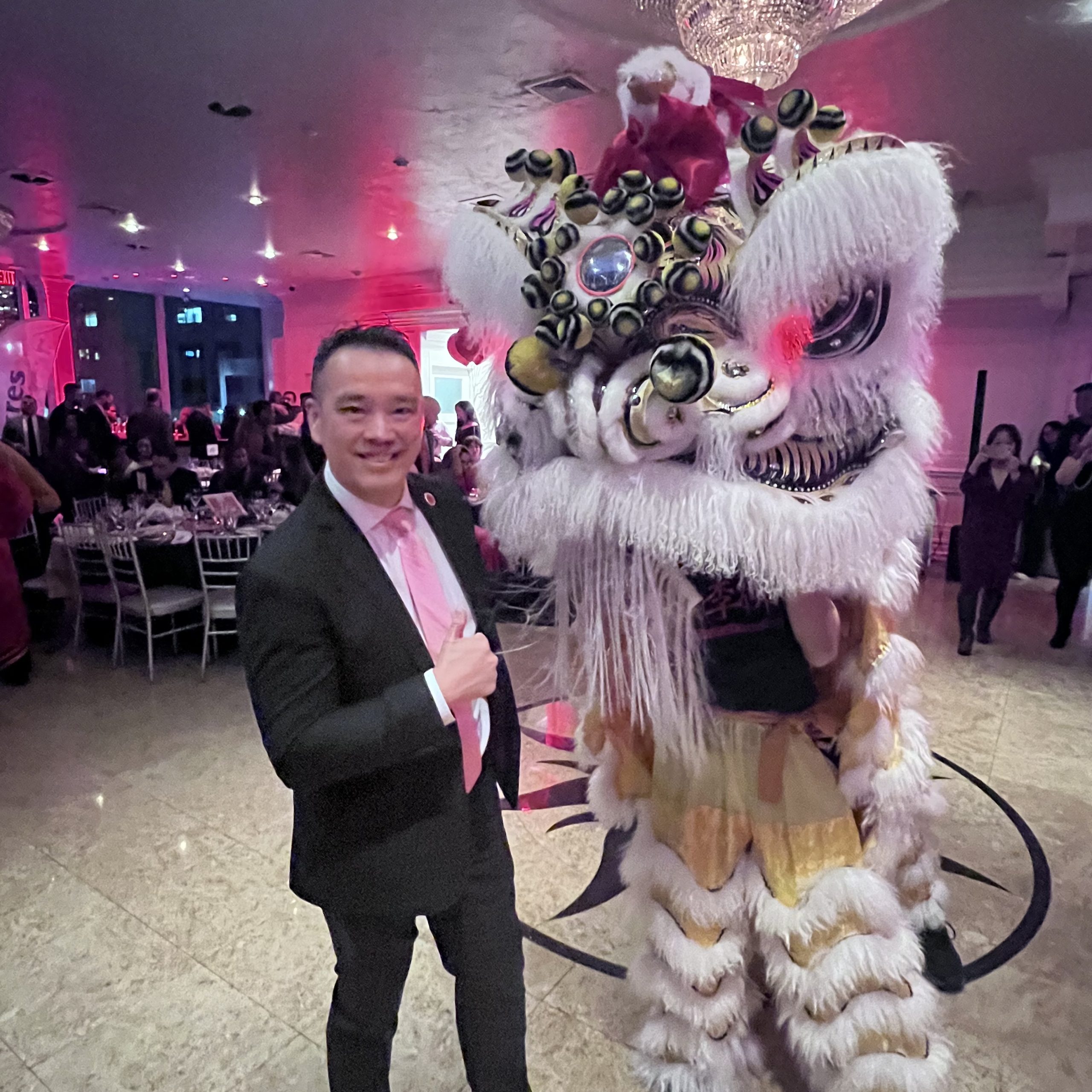 Chinese Lion Dance: Why you should have Chinese Lion Dancing at your Asian-American wedding?
